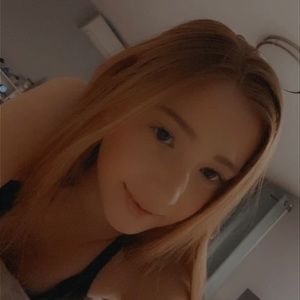 Meet your Posher, Alyson